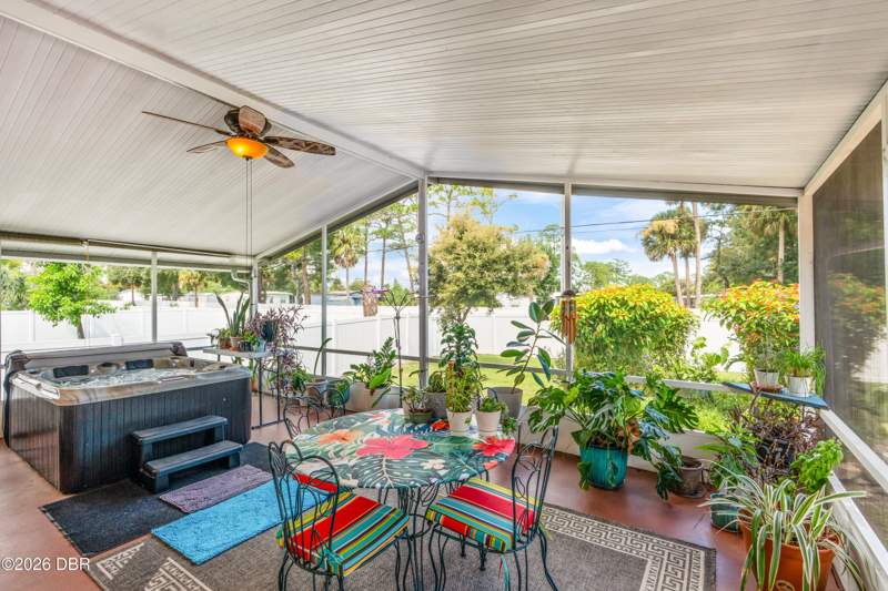 3 bedroom Mobile Home at 721 Dove Avenue, Laurelwood, Port Orange — photo 3
