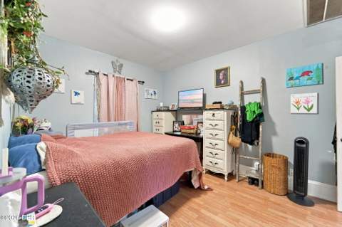 124 Loomis Avenue, Daytona Beach FL - photo 23 of 44