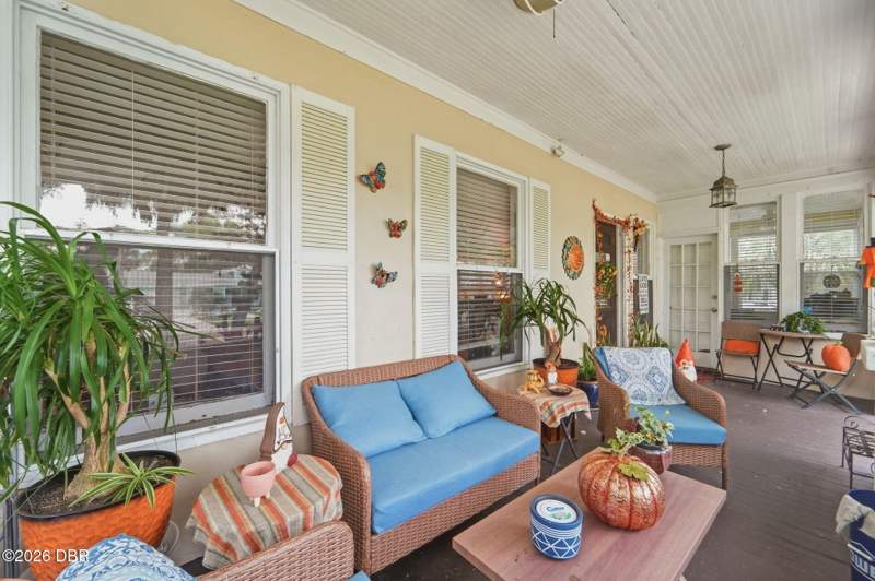 3 bedroom Single Family Residence at 124 Loomis Avenue, Not In Subdivision, Daytona Beach — photo 4