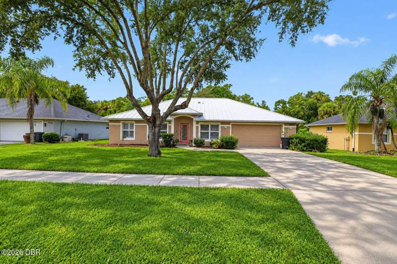 3 bedroom Single Family Residence at 704 Branch Drive, Sweetwater Hills, Port Orange — photo 5