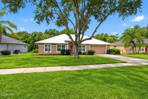 704 Branch Drive, Port Orange FL - photo 8 of 57
