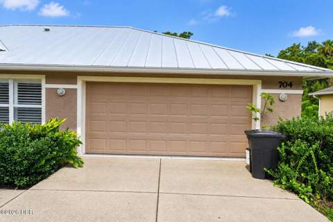 704 Branch Drive, Port Orange FL - photo 10 of 57