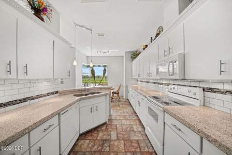 2126 Springwater Lane, Port Orange FL - photo 12 of 37