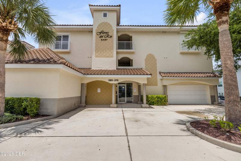 3 bedroom Condominium at 273 Middle Way #G, Flores del Rio, A Condo, New Smyrna Beach — photo 2