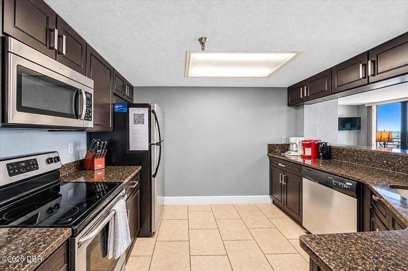 2 bedroom Condominium at 3115 S Atlantic Avenue #505, Sand Dollar Condo, Daytona Beach Shores — photo 2