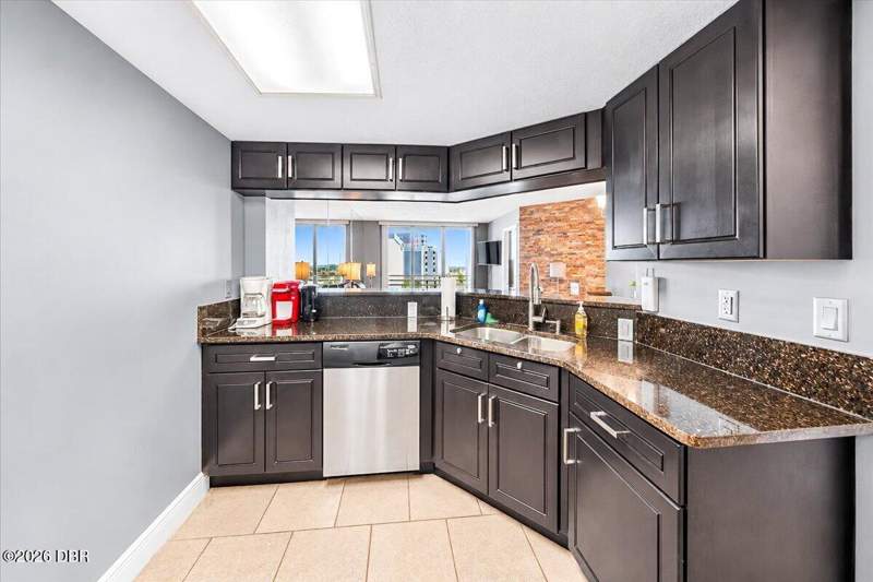 2 bedroom Condominium at 3115 S Atlantic Avenue #505, Sand Dollar Condo, Daytona Beach Shores — photo 4