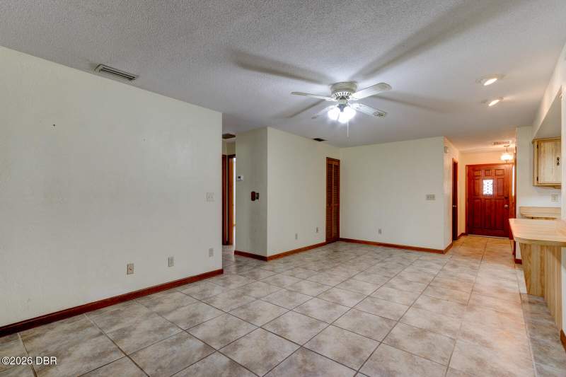 3 bedroom Single Family Residence at 217 Gettysburg Lane, Georgetowne, Daytona Beach — photo 3