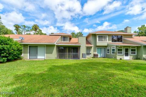 104 Laughing Gull Court, Daytona Beach FL - photo 6 of 24
