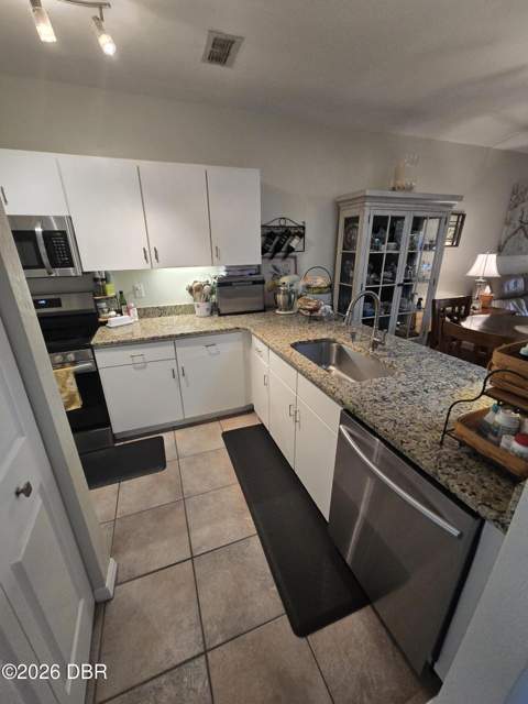 1804 Turnbull Lakes Drive, New Smyrna Beach FL - photo 15 of 33