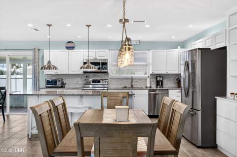 341 Plaza Boulevard, Daytona Beach FL - photo 8 of 65