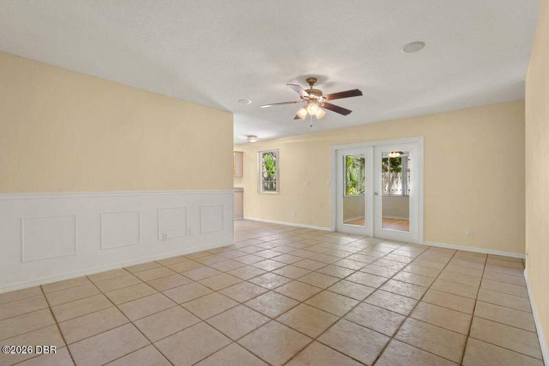 3 bedroom Single Family Residence at 10 Brookside Drive, Northbrook, Ormond Beach — photo 4