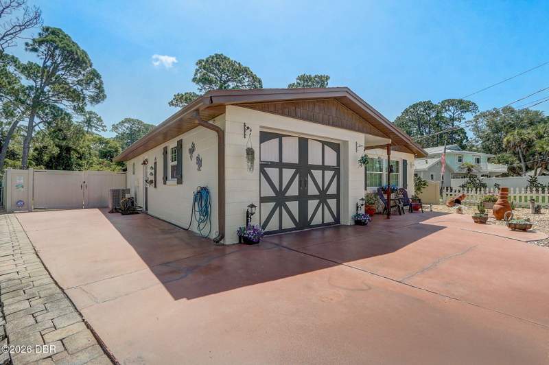 2 bedroom Single Family Residence at 298 Poinciana Avenue, Baywood, Port Orange — photo 3