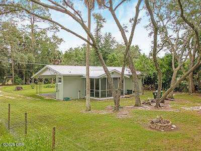 662 N Volusia Avenue, Pierson FL - photo 14 of 37