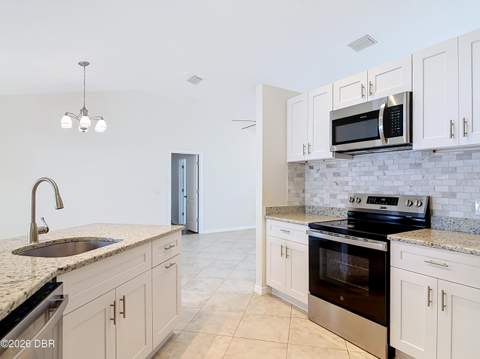 60 E Brockton Lane, Palm Coast FL - photo 18 of 46