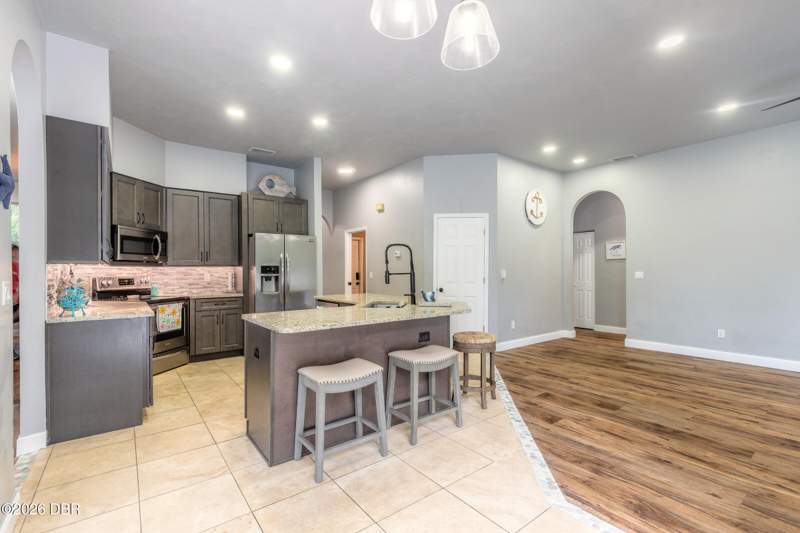3 bedroom Single Family Residence at 817 Bayridge Lane, Bayridge, Port Orange — photo 2