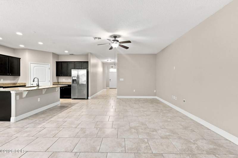 4 bedroom Single Family Residence at 463 River Square Lane, River Oaks, Ormond Beach — photo 4