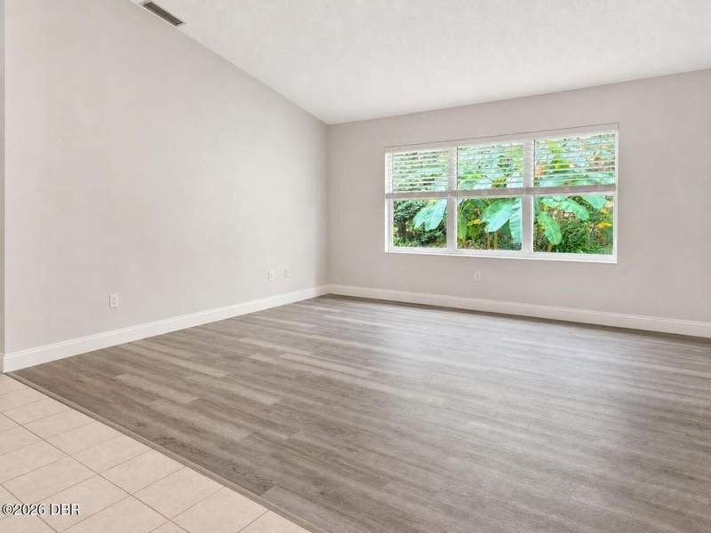 3 bedroom Single Family Residence at 35 Carriage Creek Way, Breakaway Trails, Ormond Beach — photo 5