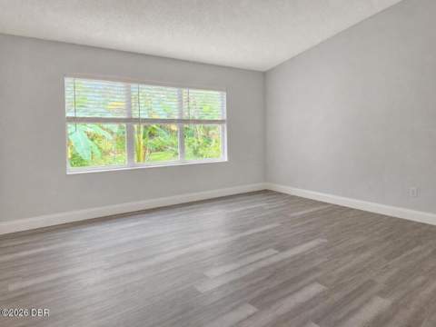 35 Carriage Creek Way, Ormond Beach FL - photo 7 of 37