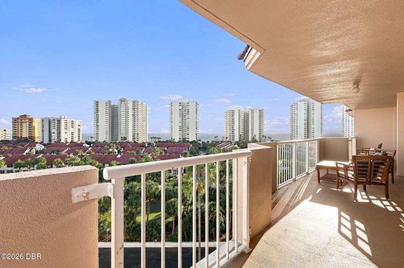 4 bedroom Condominium at 3 Oceans West Boulevard #7D7, Oceans Cloverleaf Condo, Daytona Beach Shores — photo 5