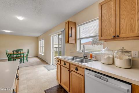12 E Roxland Lane, Palm Coast FL - photo 13 of 35