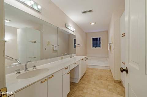 2921 Oceans Trace, Daytona Beach Shores FL - photo 16 of 44