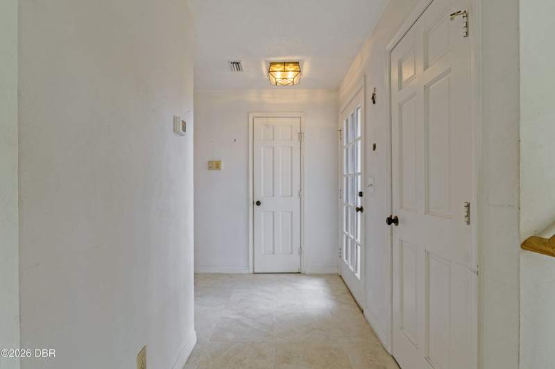 3 bedroom Townhouse at 2921 Oceans Trace, Townhomes At Oceans, Daytona Beach Shores — photo 5