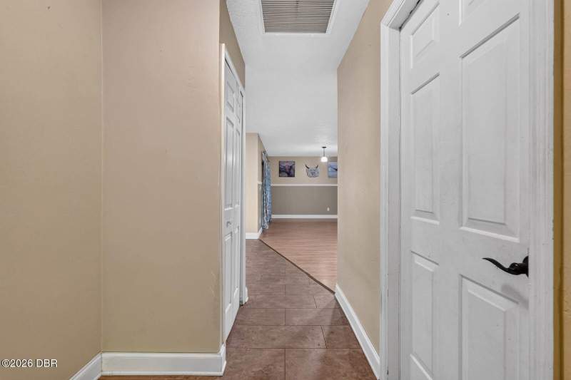 3 bedroom Single Family Residence at 319 Quaker Ridge Drive, Georgetowne, Daytona Beach — photo 5