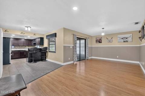 319 Quaker Ridge Drive, Daytona Beach FL - photo 6 of 41