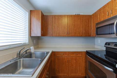 3105 La Paloma Avenue, Daytona Beach FL - photo 16 of 55