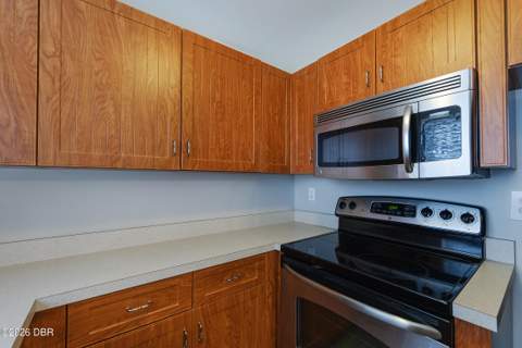 3105 La Paloma Avenue, Daytona Beach FL - photo 17 of 55