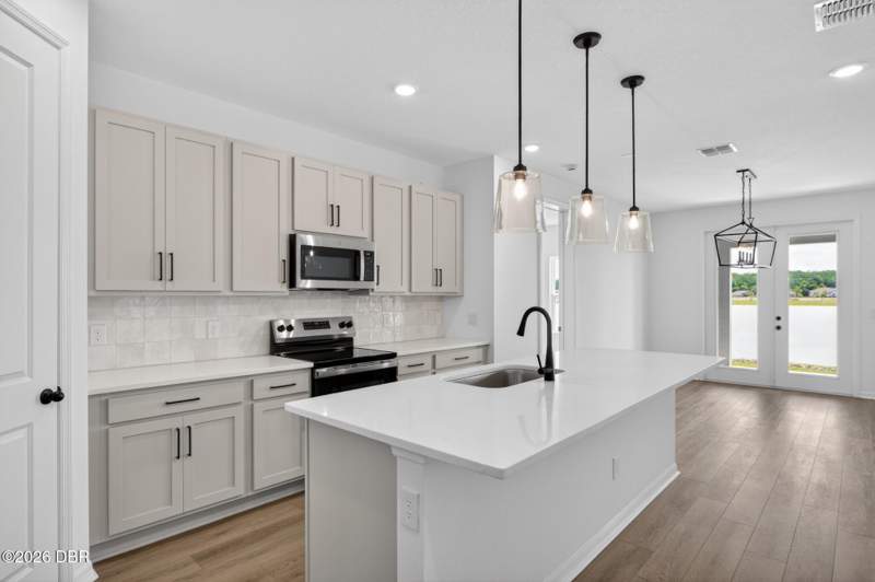 4 bedroom Single Family Residence at 688 Junonia Boulevard, Ardisia Park, New Smyrna Beach — photo 5