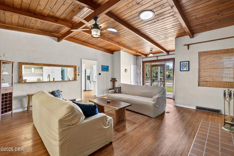 2 bedroom Single Family Residence at 330 Coquina Avenue, Tomoka Estates, Ormond Beach — photo 5
