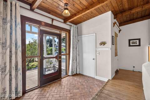 330 Coquina Avenue, Ormond Beach FL - photo 8 of 85