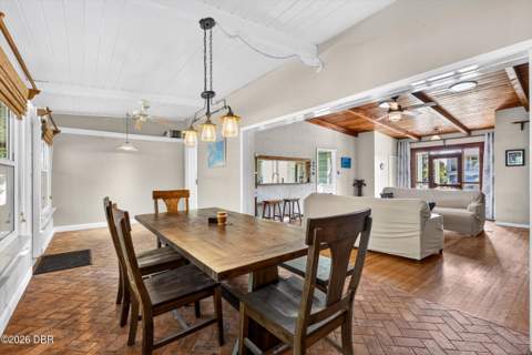 330 Coquina Avenue, Ormond Beach FL - photo 12 of 85