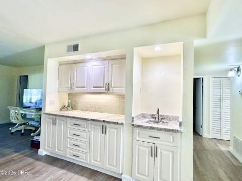 1 Tomoka Oaks Boulevard #119, Ormond Beach FL - photo 13 of 23