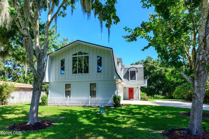 5 bedroom Single Family Residence at 1085 George Anderson Street, Tomoka Estates, Ormond Beach — photo 4