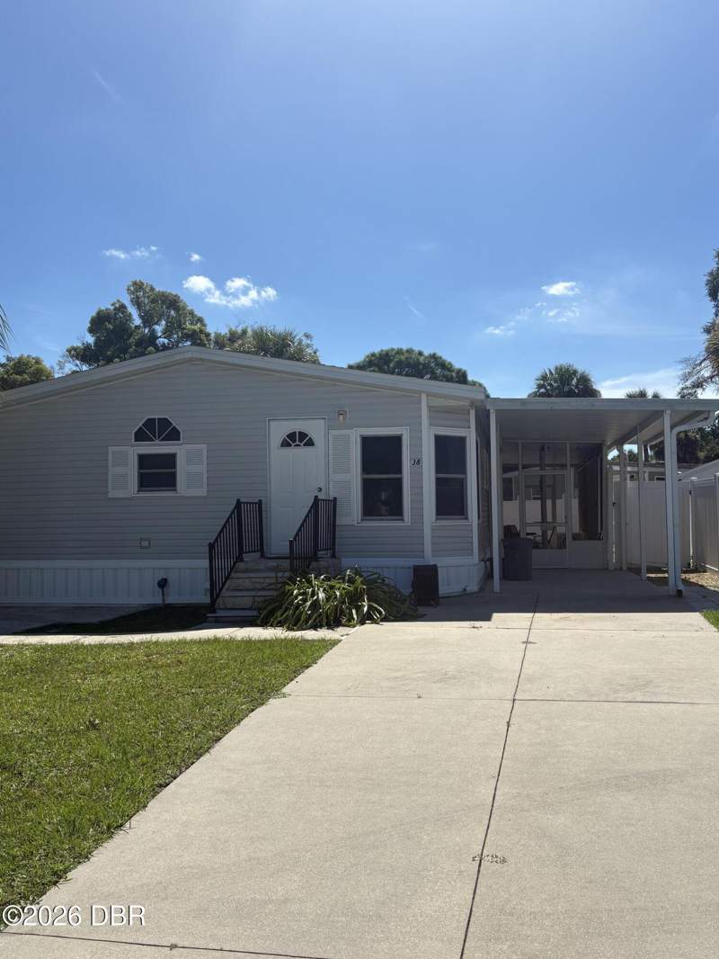3 bedroom Manufactured Home at 38 Elda Lane, Southern Pines, Port Orange — photo 2