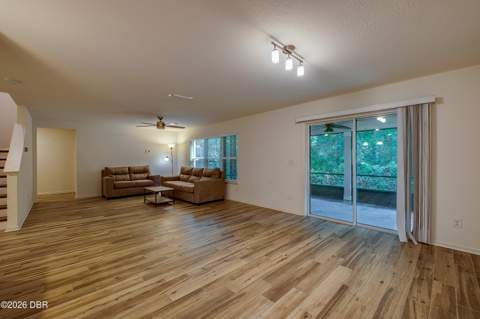 421 Champion Ridge Drive, Daytona Beach FL - photo 8 of 41