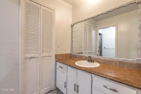100 Kingbird Circle #7, Daytona Beach FL - photo 18 of 28