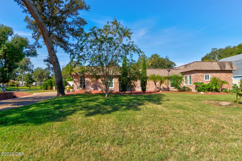 3 bedroom Single Family Residence at 104 Rio Pinar Drive, Tomoka Oaks, Ormond Beach — photo 3