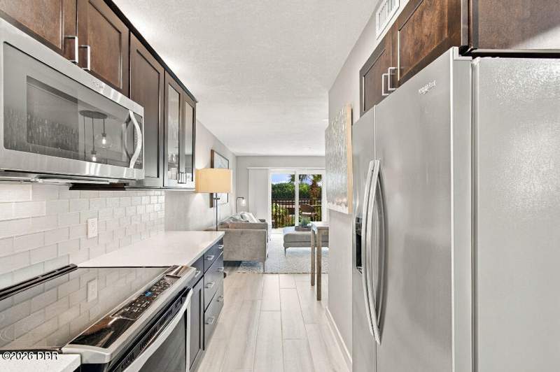 2 bedroom Condominium at 3170 Ocean Shore Boulevard #105, Seabridge North Condo, Ormond Beach — photo 3