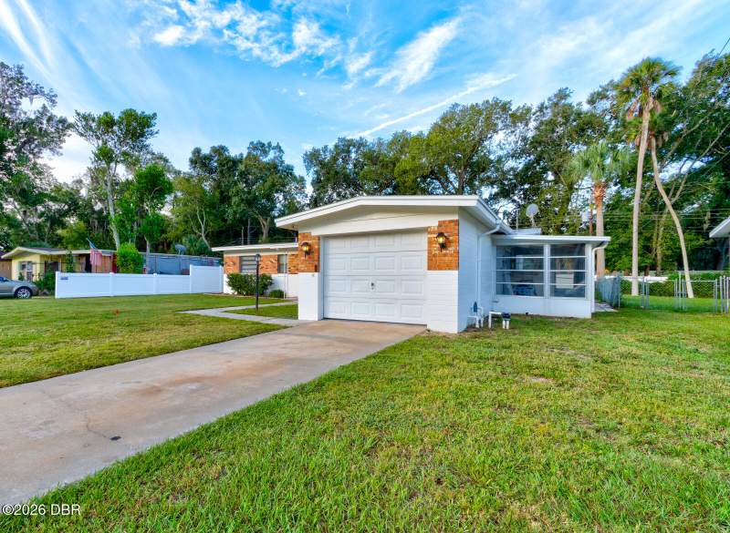 3 bedroom Single Family Residence at 760 Magnolia Avenue, Westward Park, Holly Hill — photo 3