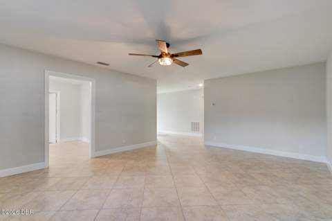 760 Magnolia Avenue, Holly Hill FL - photo 10 of 36