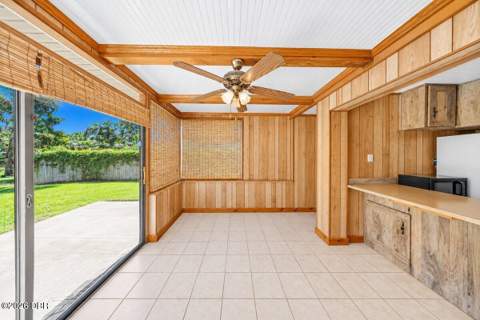 118 Palm Drive, Daytona Beach FL - photo 10 of 27