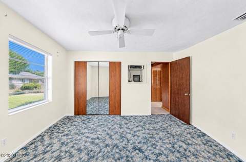 118 Palm Drive, Daytona Beach FL - photo 15 of 27