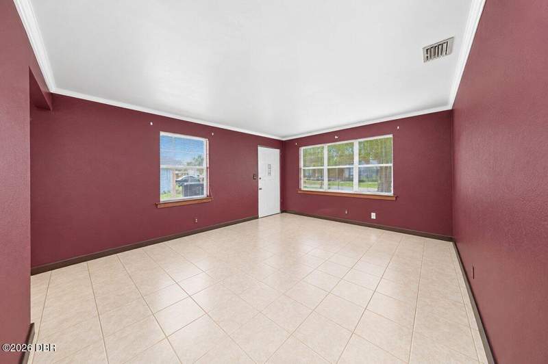2 bedroom Single Family Residence at 118 Palm Drive, Mason Park Homes, Daytona Beach — photo 5