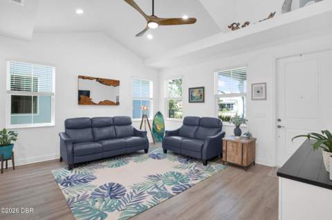 425 Gypsy Palace Lane, Daytona Beach FL - photo 10 of 91