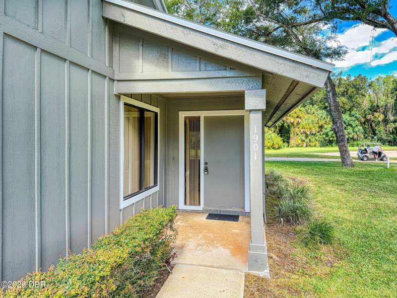 3 bedroom Condominium at 1901 Goldenrod Way, Spruce Creek Fly In, Port Orange — photo 3