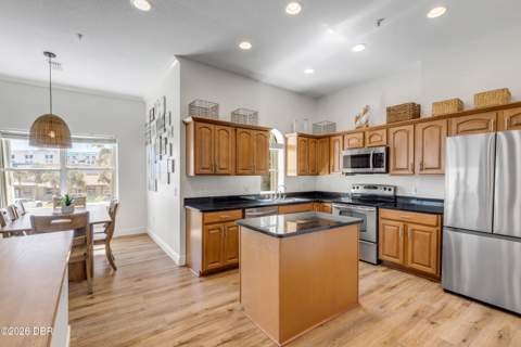 530 Esther Street, New Smyrna Beach FL - photo 17 of 88