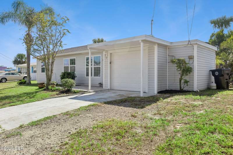 3 bedroom Single Family Residence at 2 Robben Terrace, Daytona Beach, Daytona Beach — photo 4